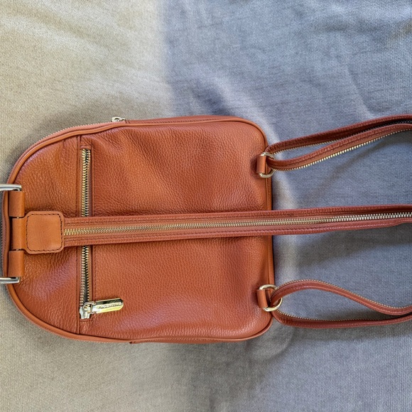 Valentina Warm Brown Leather Backpack - Picture 3 of 5